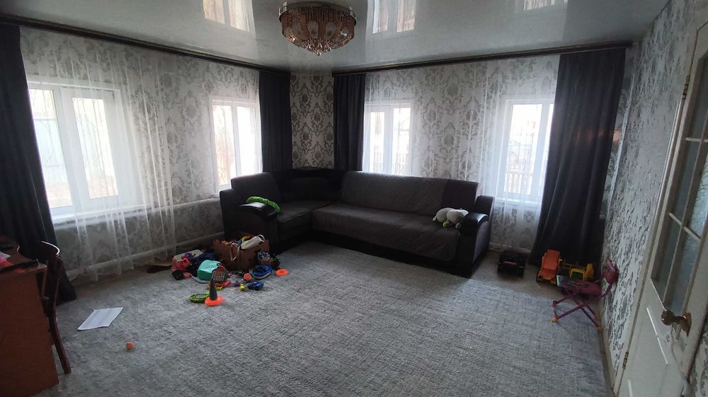 Продам дом в центре Аулиеколя,дом теплый