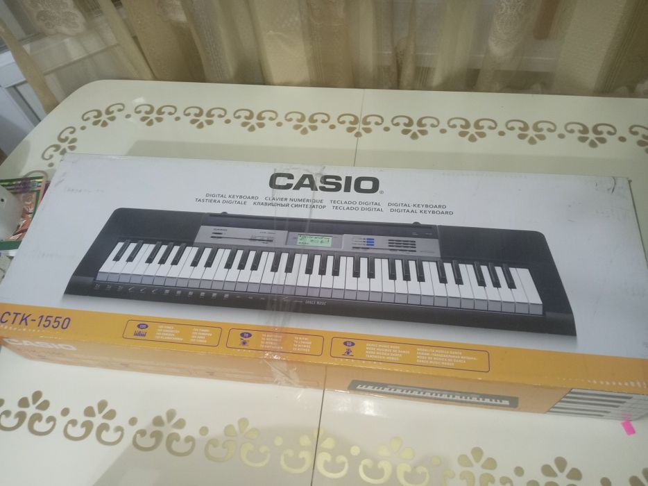 Пианино CASIO СТК-1550