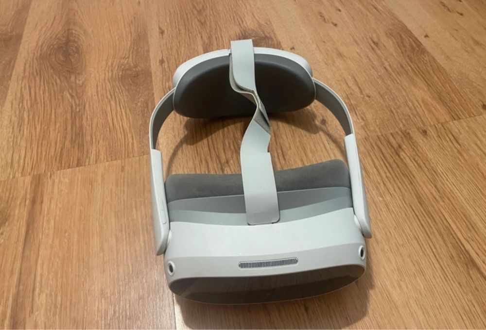 pico 4 vr 256g plus 5 jocuri