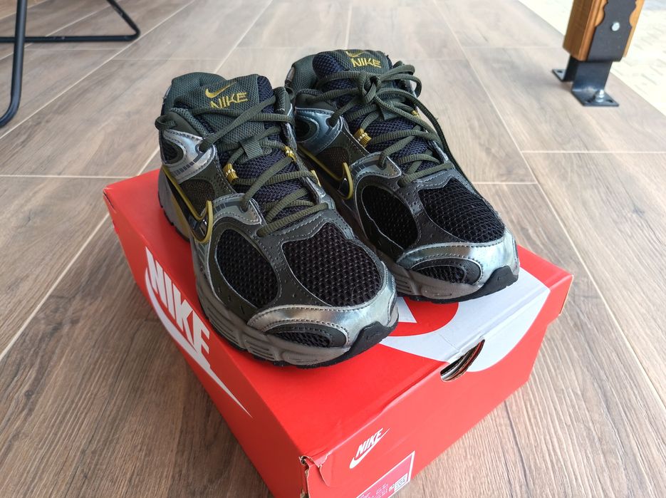 Маратонки Nike V5 rnr 42.5
