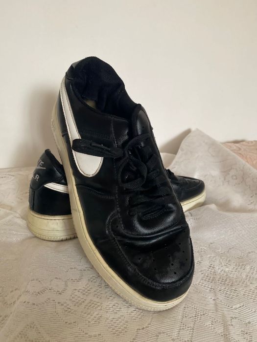 Кроссовки  43 размер