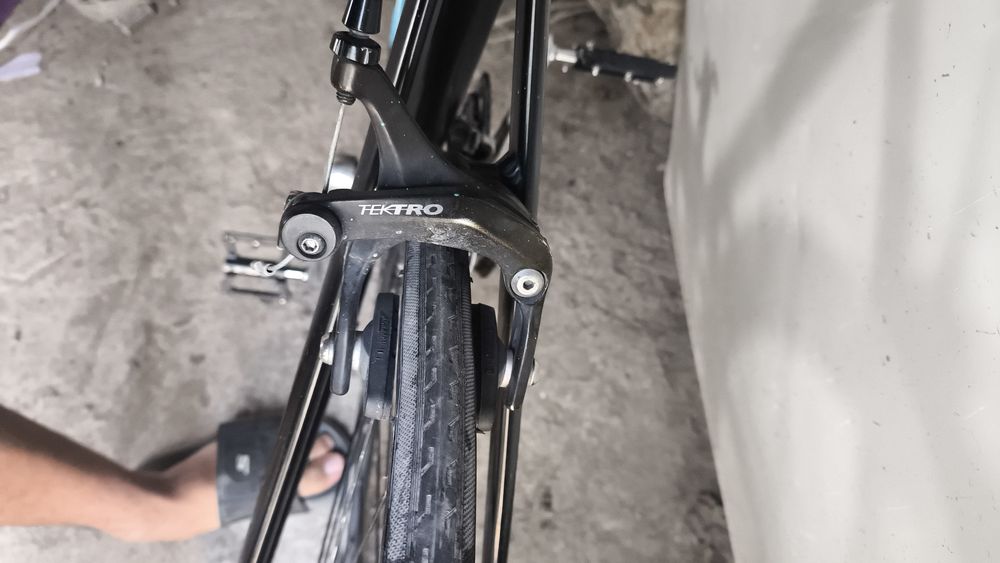 Щоссейный велосипед GIANT SCR1