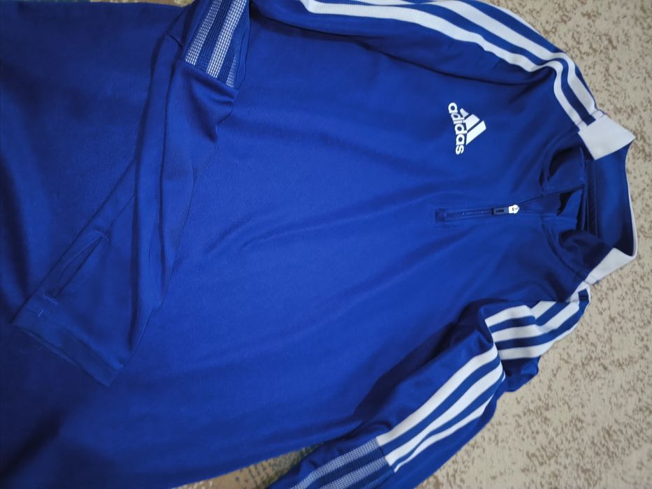 Адидас спортивка