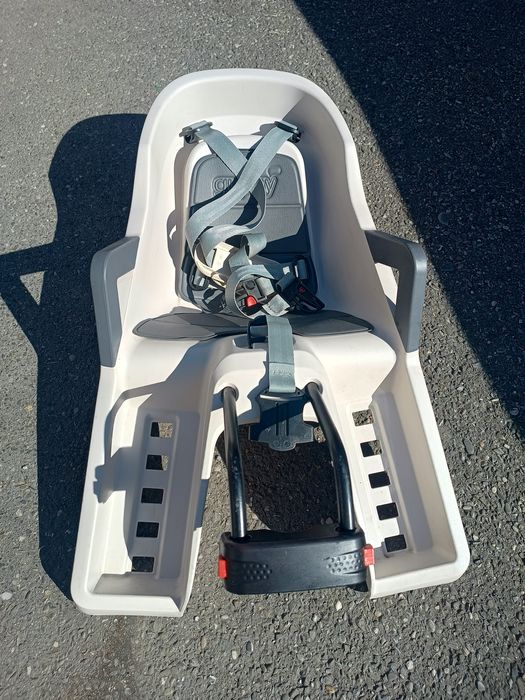 Scaun bicicleta guppy