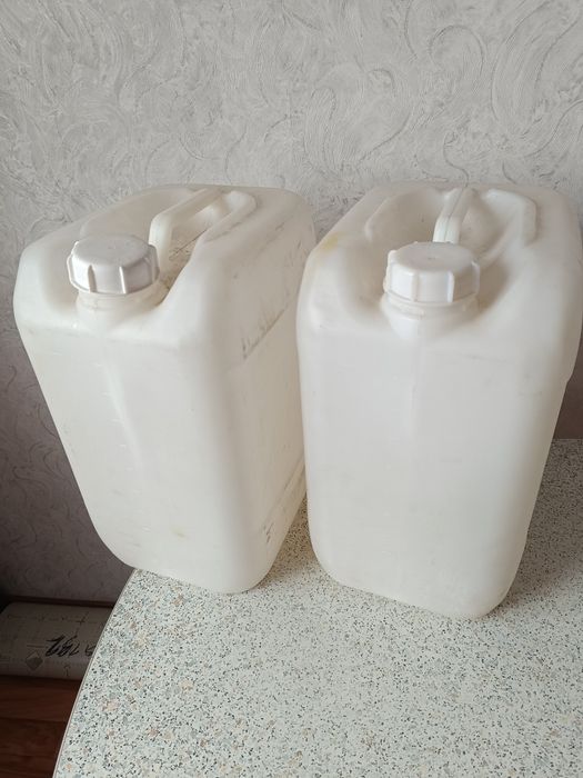 Продам канистры !