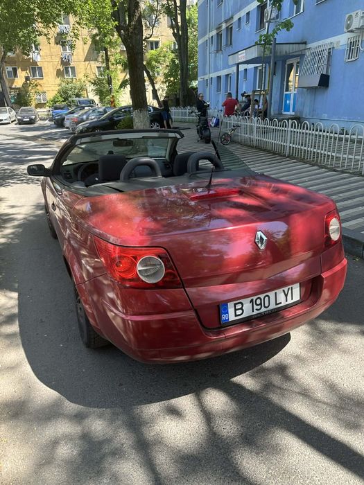 Renault Megane anul 2007 Cabriolet  – decapotabilă
	•	An fabricație: 2007