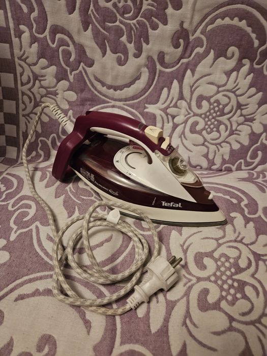 Утюг Tefal рабочий