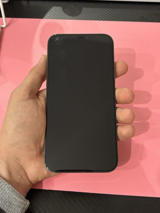 ПРОДАВАМ iPhone 12 Pro Max – 128 GB