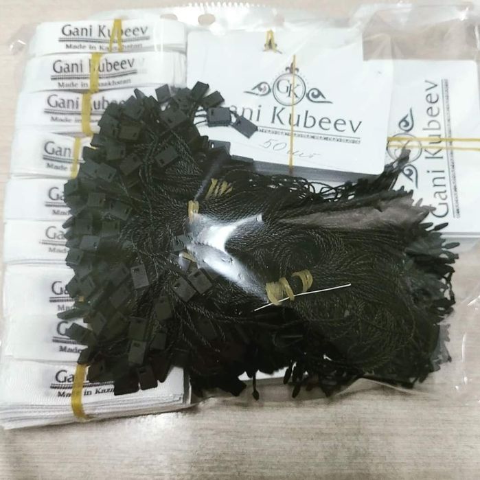 Бирка держатель шнурки