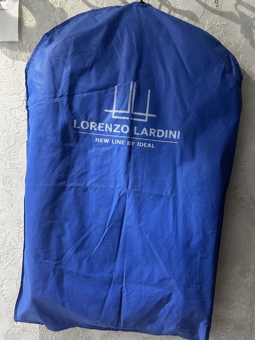 Костюм выходной, школьный.