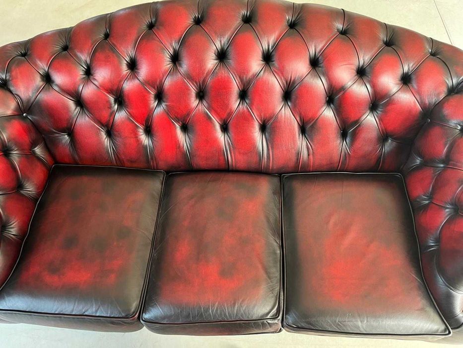 Canapea Chesterfield/Oxblood/Piele naturala!