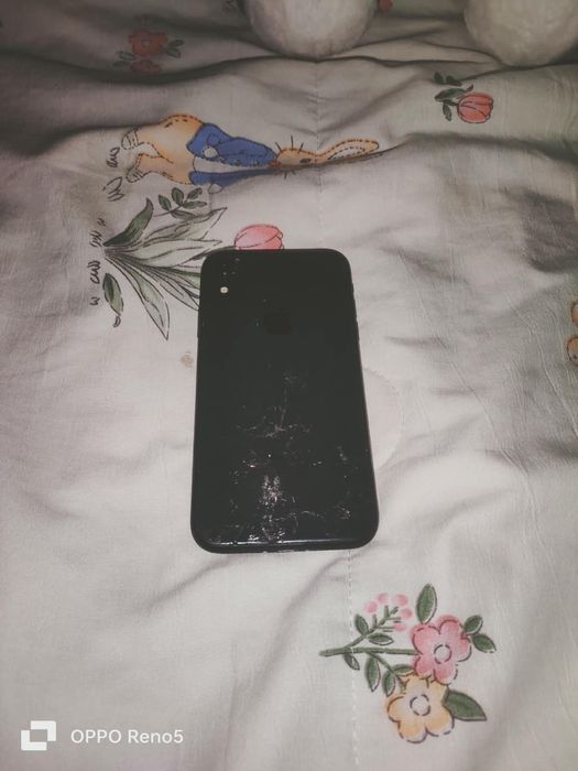 Продам Iphone xr