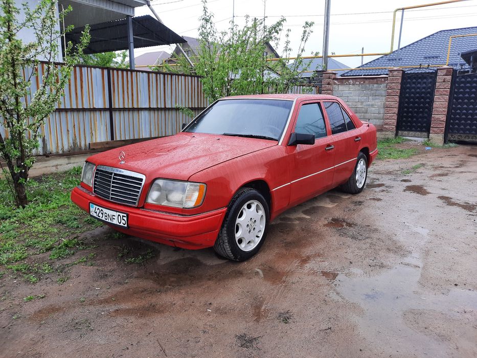 Продам машину мерседес