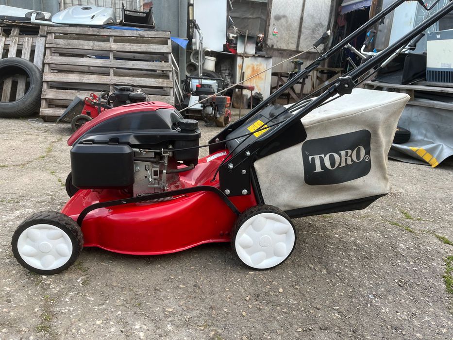 32: Самоходна моторна косачка TORO 4.7. hp