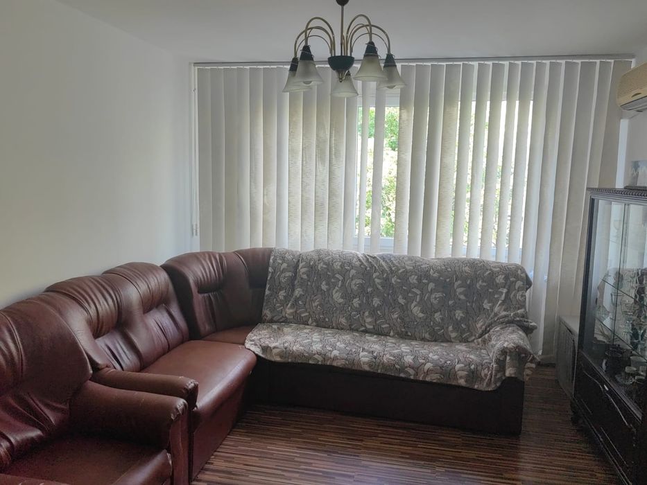 Închiriez Apartament 3 camere