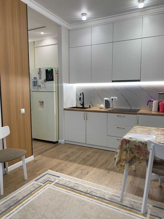 Евротрешка на левобережье столицы Астаны