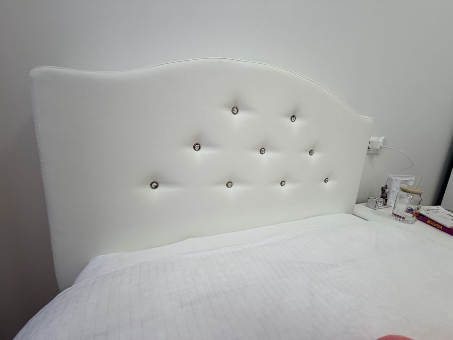Детско легло Meblik Royal White 90x200 – матрак и нощно шкафче Meblik по желание