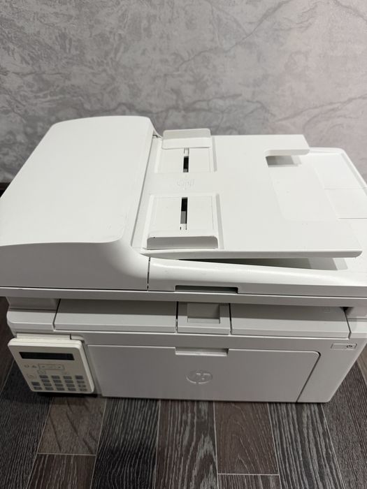 Продам принтер МФУ HP LaserJet Pro M130fn: