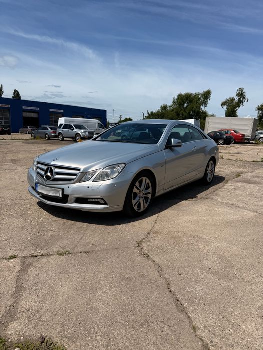 MERCEDES-BENZ E-Class 2010