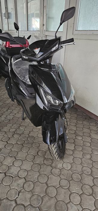 Продам мопеды скутеры