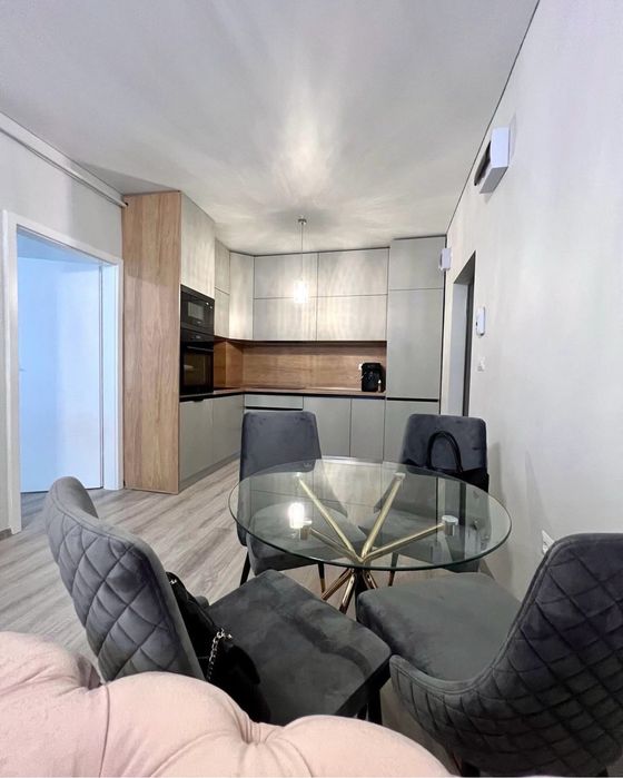 Inchiriere apartament 2 camere  mobilat si utilat bloc nou