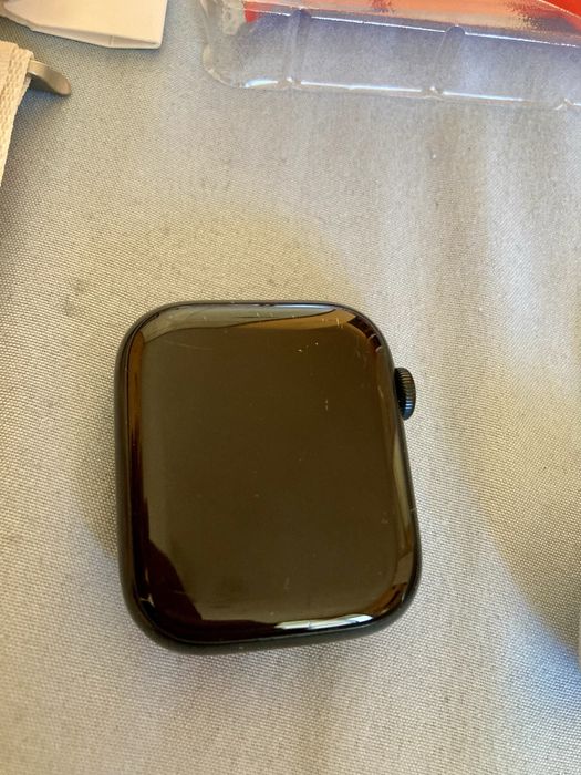 Apple watch 7 LTE Nike Edition