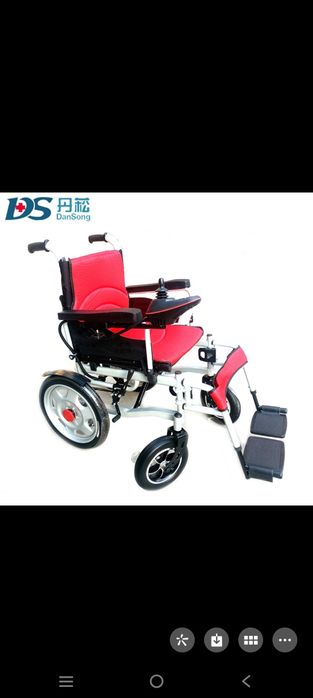 Электрическая инвалидная коляска