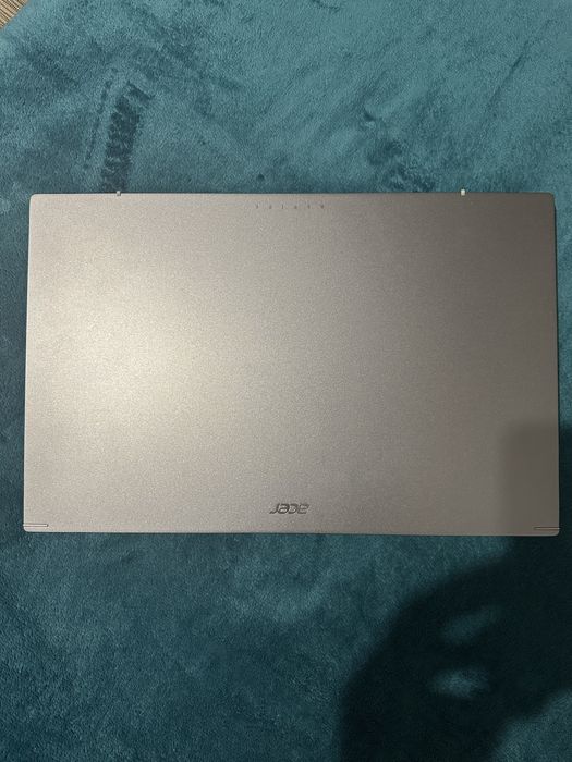 Laptop Acer Aspire 17, intel core i7, full hd 1080, 500GB,