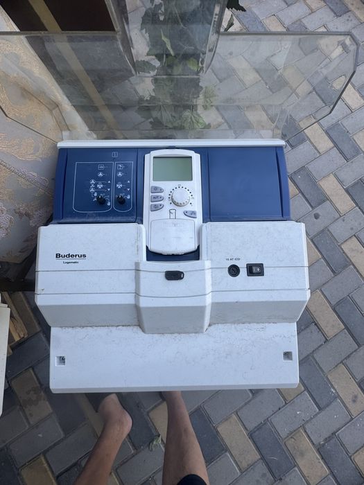 Продам газовый печь б/у Buderus GB112