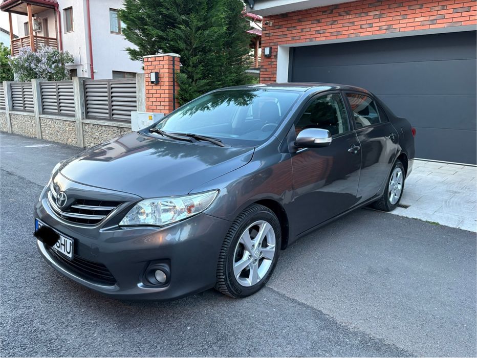 TOYOTA Corolla 2010