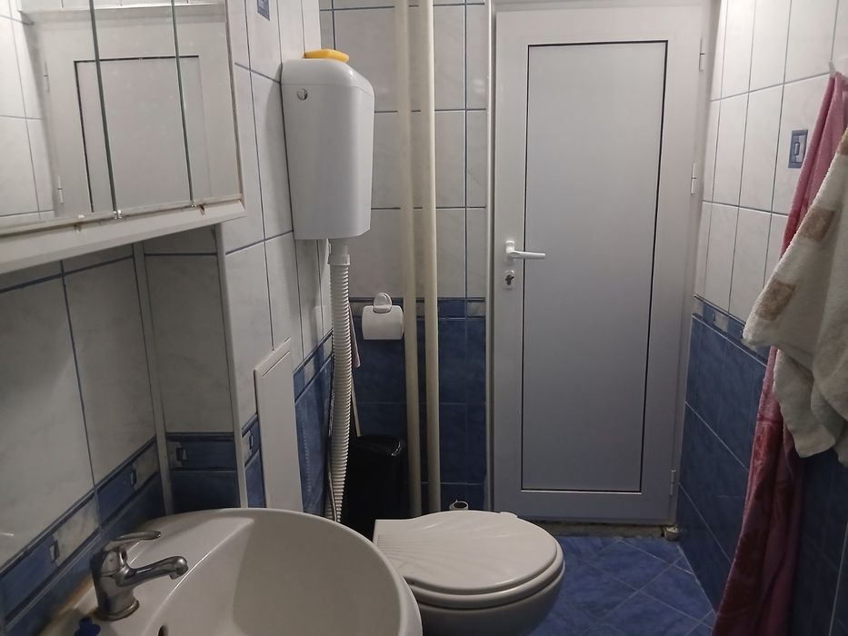 Дава се под наем Двустаен апартамент в Плевен, Дружба 2 - 40 кв.м за 250 € - Снимка #4