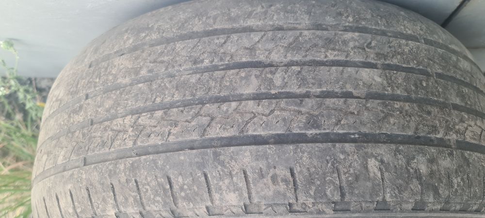 Продам шину 225/60R16