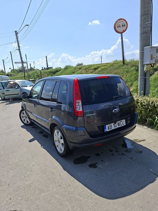 Ford fusion  1.4