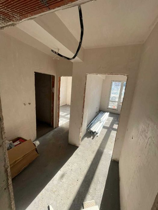 Продава се Двустаен апартамент в Пловдив, Южен - 93 кв.м за 439 €/кв.м - Снимка #3