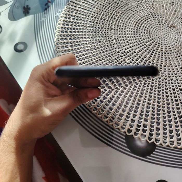 Vind un telefon mobil huawei  p20 lite