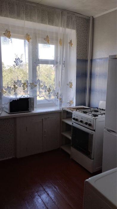 Продам двухкомнатную