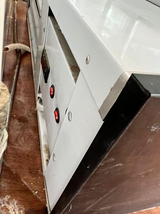 Витринный холодильник