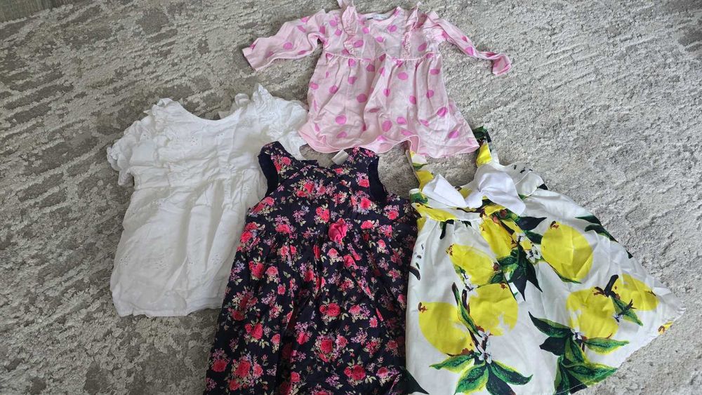 Дрехи за момиче от 74 до 86 размер