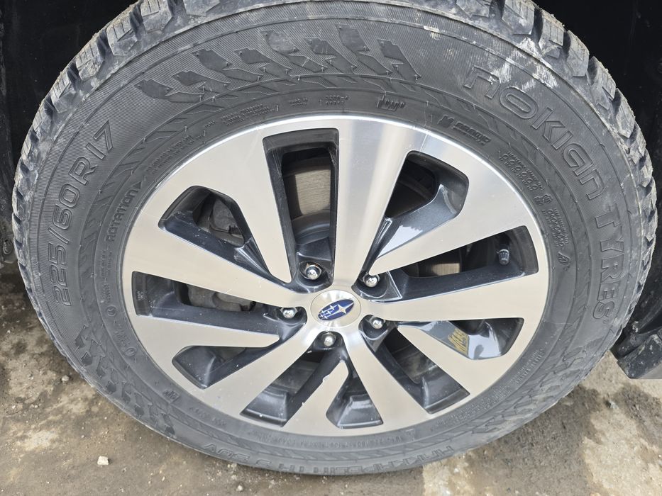 Шины Nokian Hakkapeliitta 9  R17