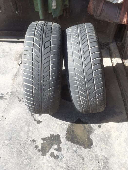 Резина для автомобиля продаю.