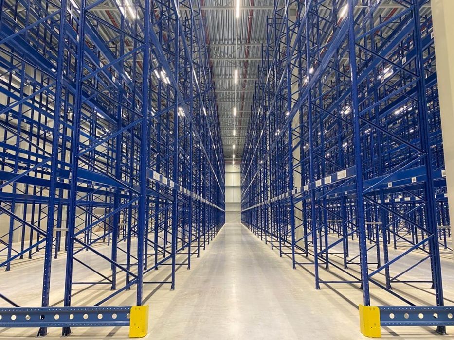 Палетен стелаж / палетни стелажи / стелажи за склад 4200 кг на ред