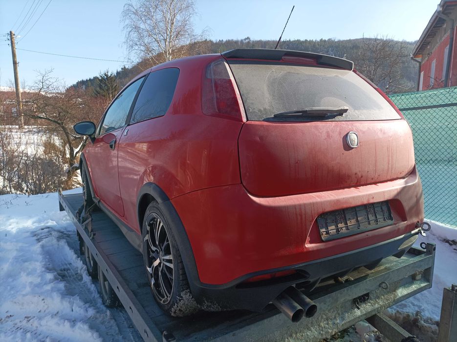 Фиат Гранде Пунто на части