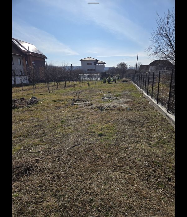 teren zona nord de vanzare