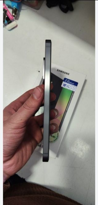 Самсунг А56..5G..128+8 йанги.
