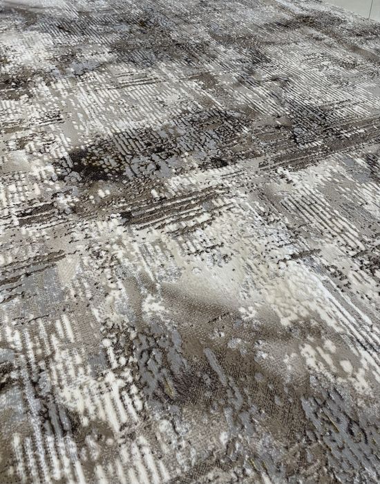 Продам качественный метражный ковер