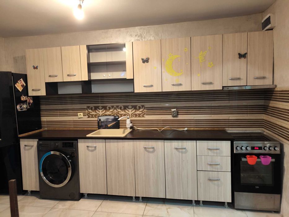 Продава се Кухня