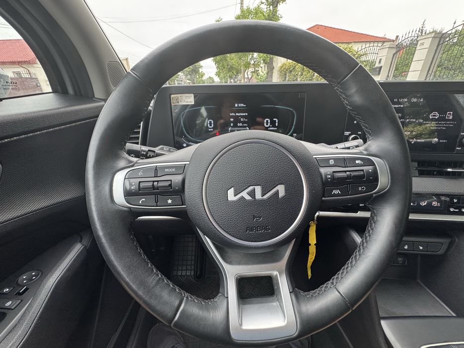 KIA Sportage 2023 — imagine 5