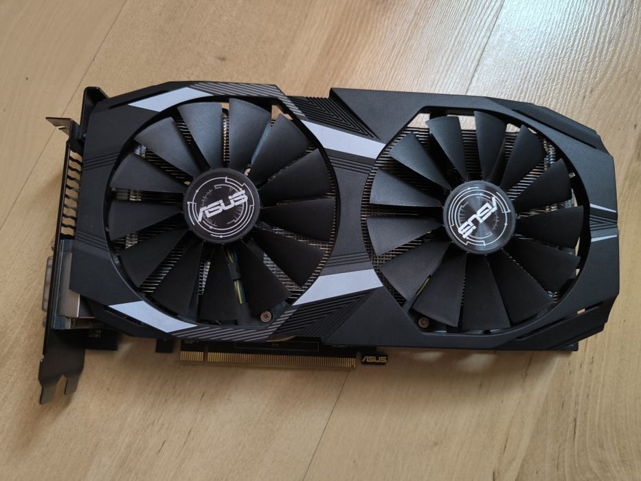 Placa video RX 570 Asus 8Gb - 256 bit