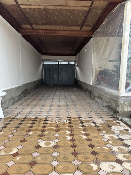 Sergeli tumani beruni mahala2 preyz 3 tupik 6 uy 4 sotu yer gaz su