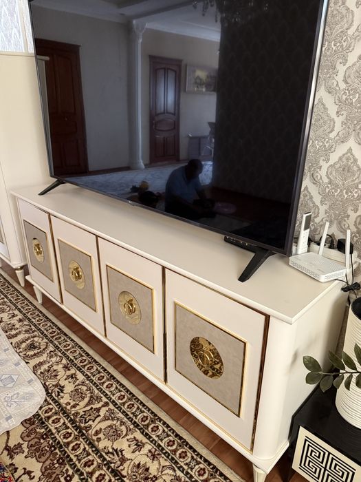 Тумба под телевизор
